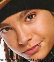 Bill sau Tom :D - tom ma scuzati da nu mai shtiu sa scriu bine =)) - Tokio Hotel