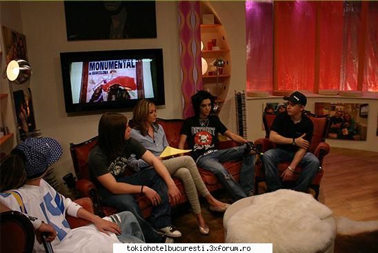 Blog 27 vs Tokio Hotel vs US5 - pe cine..pe imitatiile alea din piele ieftina de - Bill