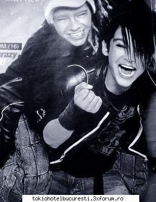 Poze - pun si yo o poza daca nu va e cu suparare - Tokio Hotel