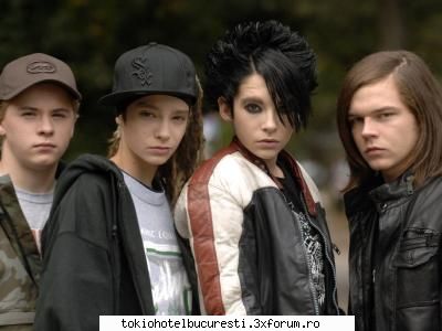 Poze - cred k poza asta imi place ce l mai mullt cel - Tokio Hotel