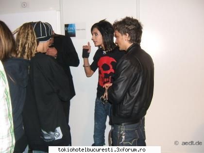 ce materiale si filmulete aveti cu ei ? - dora_kaulitza - Tokio Hotel