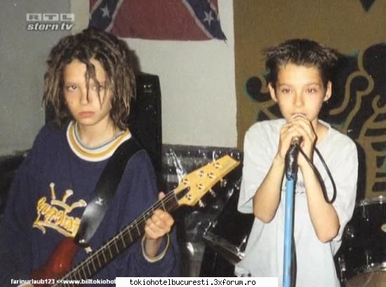 de fapt.. ce va place mai mult la ei ? - pai..cum canta...cum arata..cum se - Tokio Hotel