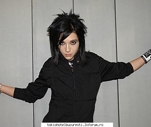 id-u de mess plss :D - salz..yo sunt claudia...si id meu..e - Sa ne cunoastem