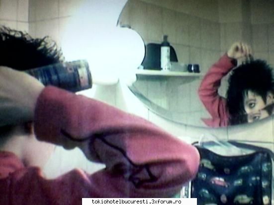 just bill...photos..news.. - BILL esti super tare cel mai tare baiat de pe - Bill