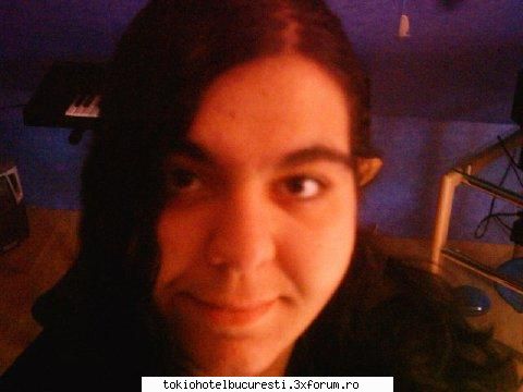 kre stie germana ? nijte lectii online? :D - "Hallo wie geht es dir?" "Buna,ce faci?" "Mir - Tokio Hotel