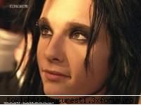 kte poze aveti cu ei? - op..poi aja pot sh yo s zik k am 20.000 da cn m - Tokio Hotel