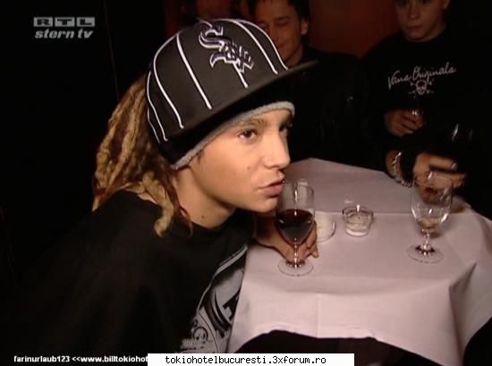 kte poze aveti cu ei? - vai doamne,eu am ajuns la 5000 de poze fara mat :P - Tokio Hotel