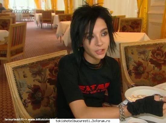 kte poze aveti cu ei? - yo o sa stau sa le numar poza cu poza.. k oriqm - Tokio Hotel