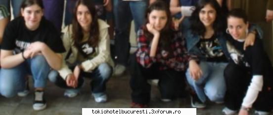 poze cu friends :D - cele mai tari fete din clasa mea(si yo pe acolo,a - Sa ne cunoastem