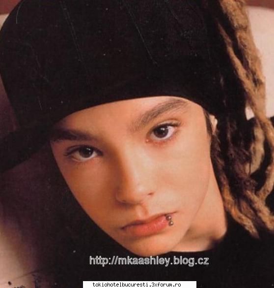 tom - cine are emailul lui tom sa mil dea si mie fac - Tom